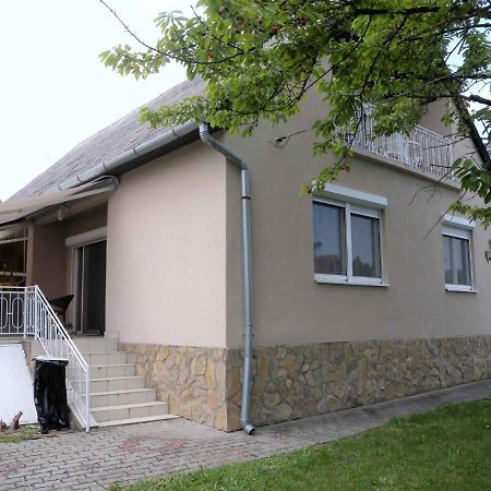 Holiday Home In Fonyod/Balaton 38001 Exteriör bild